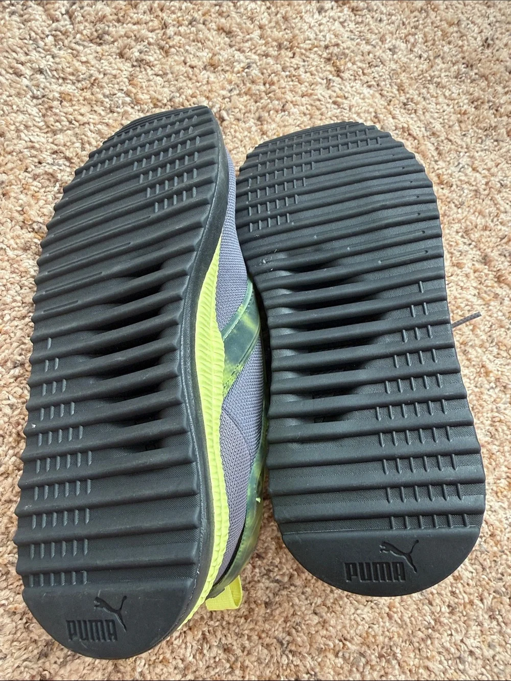 PUMA Pacer Next Excel Tech Sneakers Youth 4 Gray Neon Green Like New